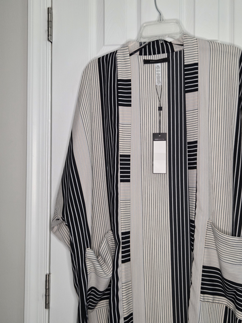BCBGMaxazria Black/Beige Stripe Kimono